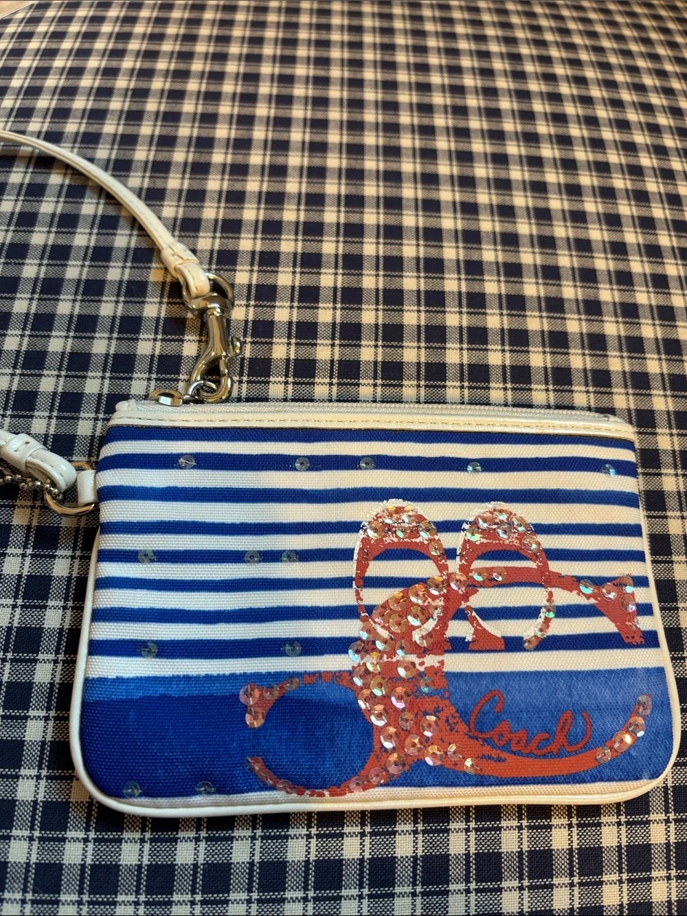 Coach compact sparkle